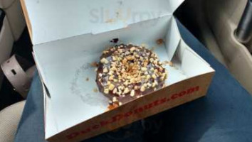 Duck Donuts