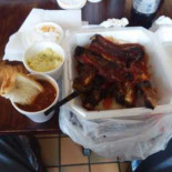 Red's BBQ