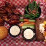 Famous Dave's