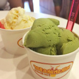 Sweet Rainbow Cafe