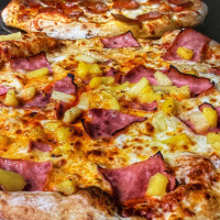 Deli News Pizza