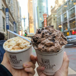 Magnolia Bakery