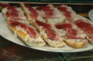 Jamoneria Sarmiento