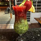 Marcela Drinks E Porcoes