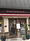 H S Giovanni's Pizzeria