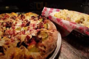 Zaroni's