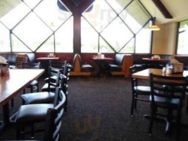 Village Inn Pizza Parlor