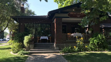 Beaujolais Bistro