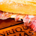 Enrique Tomas Jamon-tapas-vino