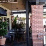 Bud's Seafood Grille