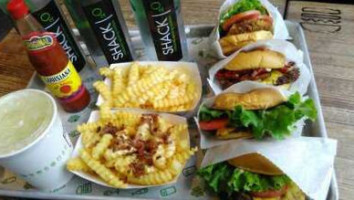 Shake Shack New Haven