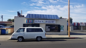 Luna's Bakery