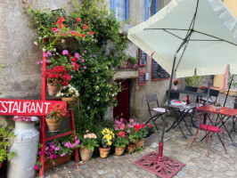 Le rouge bar a tapas