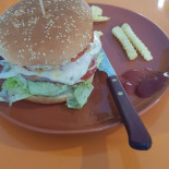 Pizzbur Pizzas, Hamburguesas Y