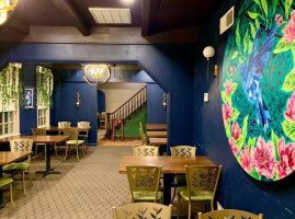 Cafe Magnolia