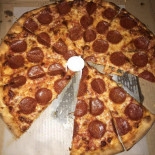 "La Familia Pizza"