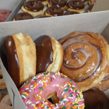 P.r.'s Donuts