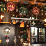 Crossfield's Australian Pub