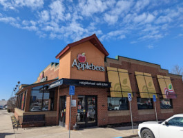 Applebee's Neighborhood Grill