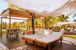 Hibiscus Beach Club