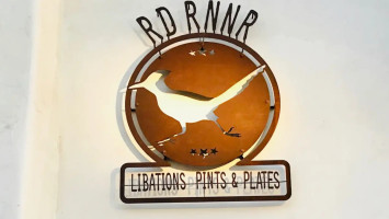 Rd Rnnr Libations Pints Plates