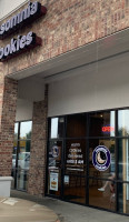 Insomnia Cookies