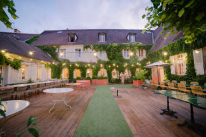 Hostellerie Des Clos Officiel