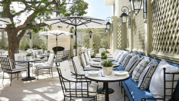 The Roof Garden At The Peninsula Beverly Hills