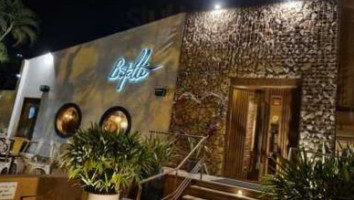 Botelli Internacional Cuisine