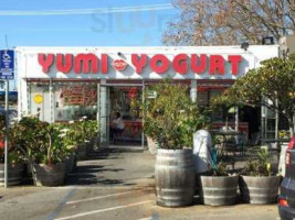 Yumi Yogurt