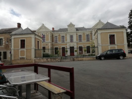 Le Bistrot De La Mairie