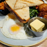Brickyard Gastropub