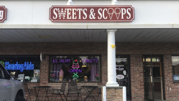 Sweets Scoops