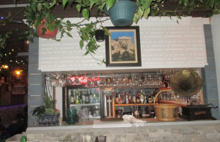 Mythos Greek Taverna