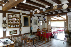 Auberge De L'Etampage