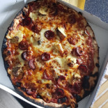 Carissimi Pizza