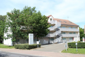 Campanile Voisins Le Bretonneux