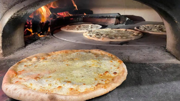 Fratellis Wood Fired Pizzeria Avalon