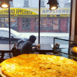 Amici Pizza
