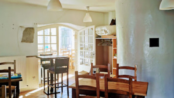 Auberge De La Tourette