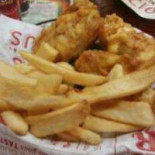 Red Robin Gourmet Burgers