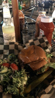 Lola's