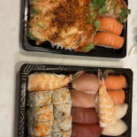 Kazoku Sushi