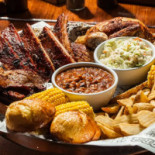Famous Dave's