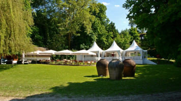 Gasthof Solbad & Sommerpark Am Rhein