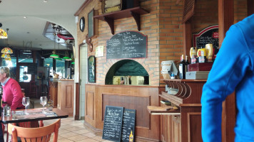 Le Beau Zinc Pub Brasserie