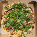 Sweet Tomatoes Pizza