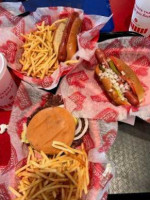 Freddy's Frozen Custard Steakburgers