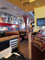 Red Robin Gourmet Burgers And Brews