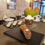 Cafeteria Heladeria Is Primavers